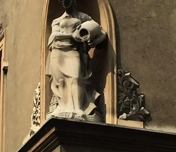 Pobuudka V Plebanska Z Widokiem Na Rynek